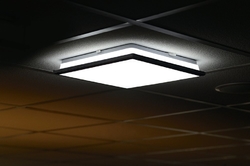 SILVER stropní LED svítidlo 28x28cm, 10W, 230V, denní bílá, chrom