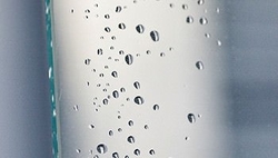 Čistící a ochranný prostředek na sklo sprchových zástěn, 750 ml